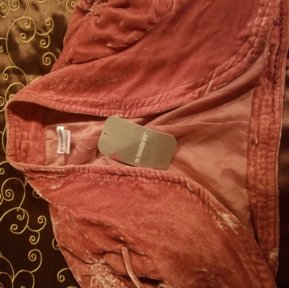 No Boundaries pink vest